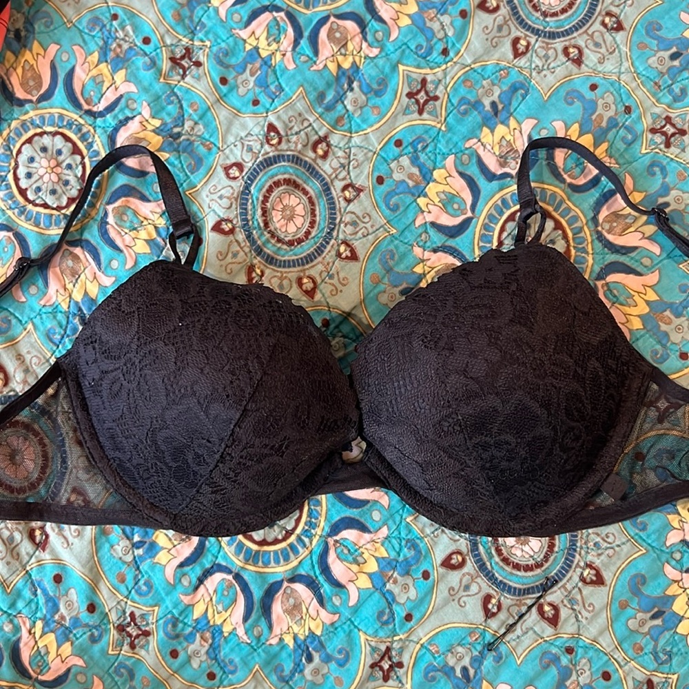 Victoria’s Secret Black lace push-up bra, never worn